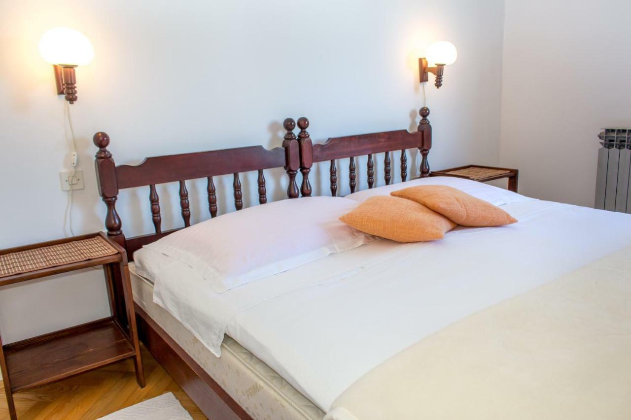 Apartman Mariolina Lägenhet Krk Town Exteriör bild